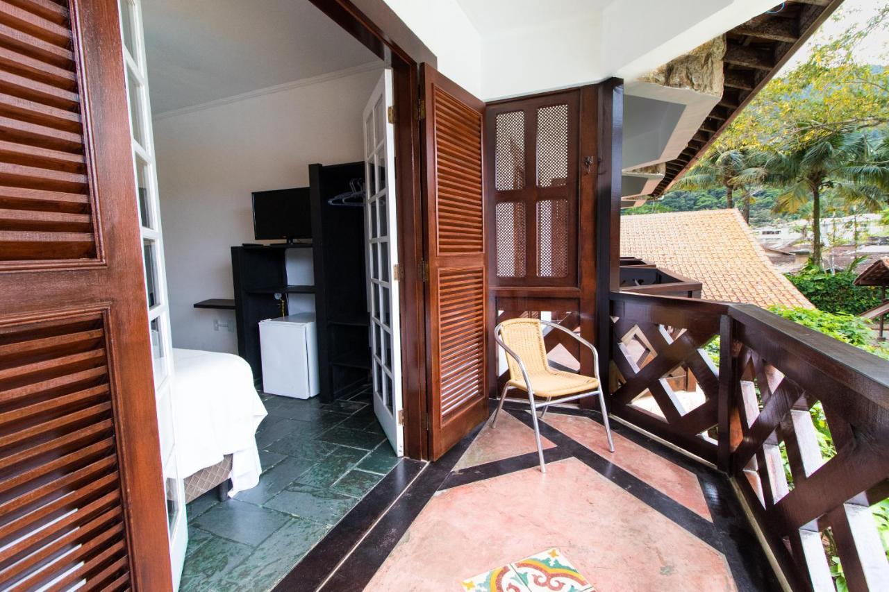 Hotel Villa Di Capri Ubatuba Esterno foto